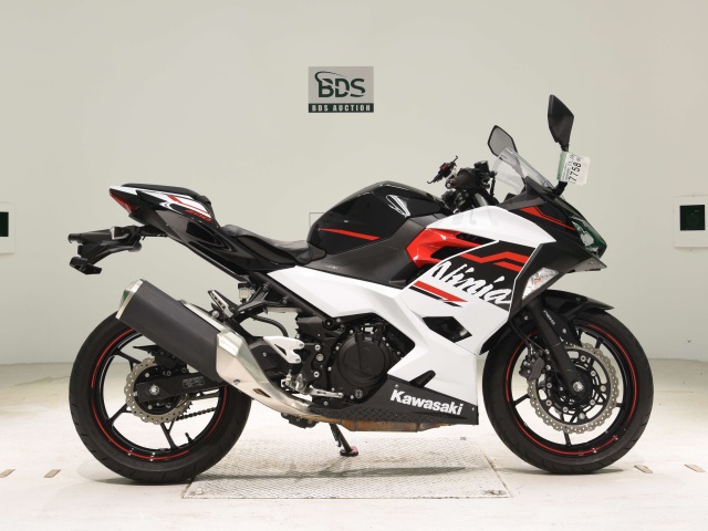 Kawasaki NINJA400 2020