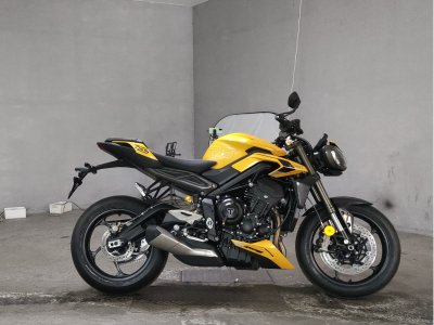 Triumph STREET TRIPLE RS 2025