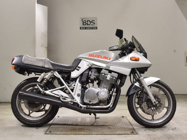 Suzuki GSX400S KATANA 1993