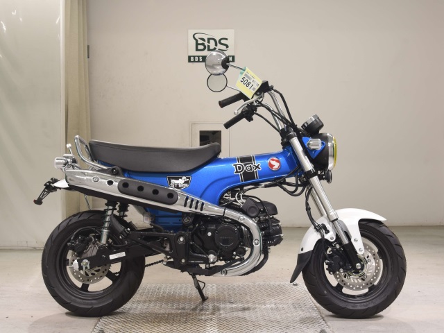 Honda DAX125 2022