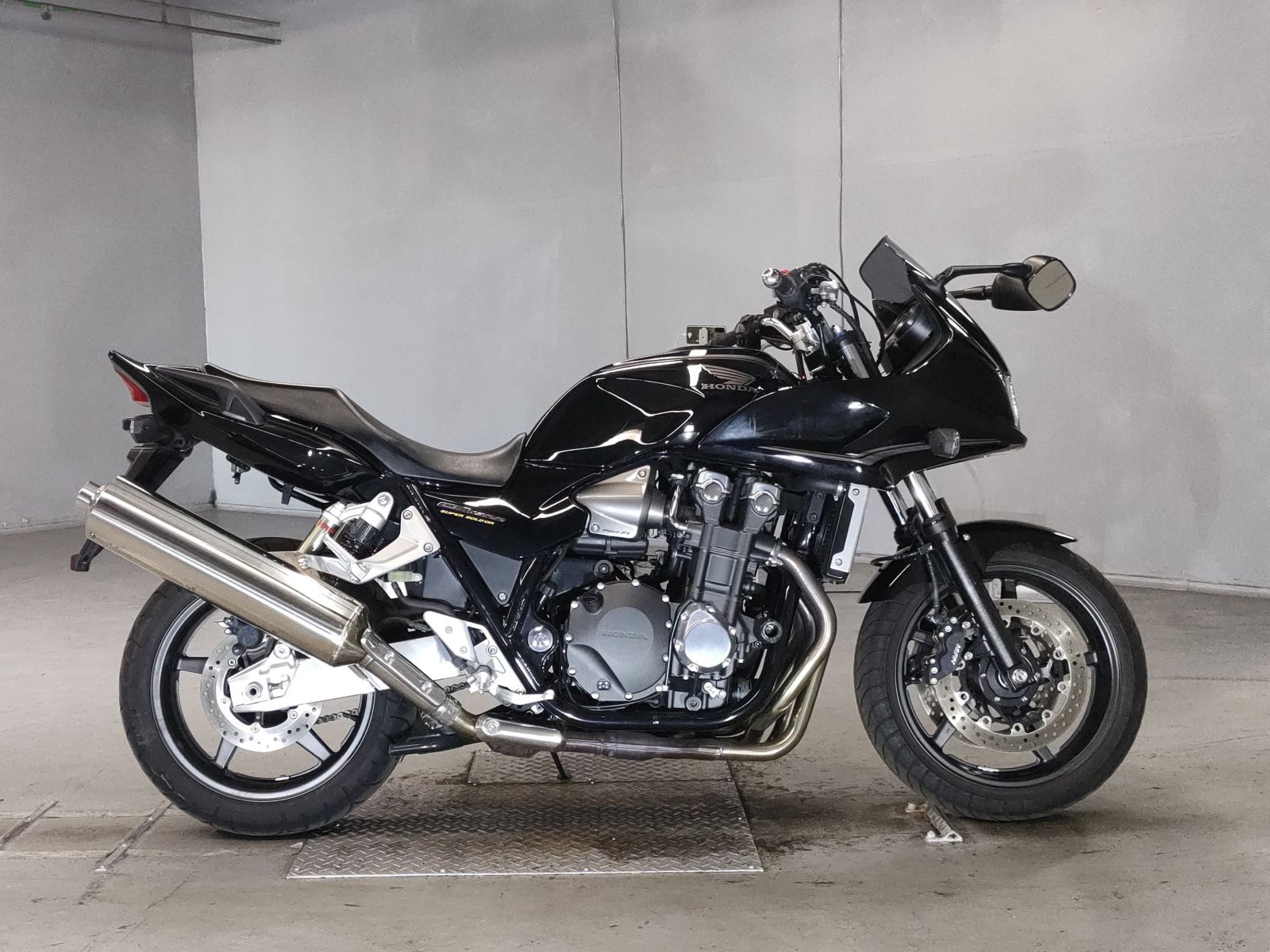 Honda CB1300SF BOLDOR 2010