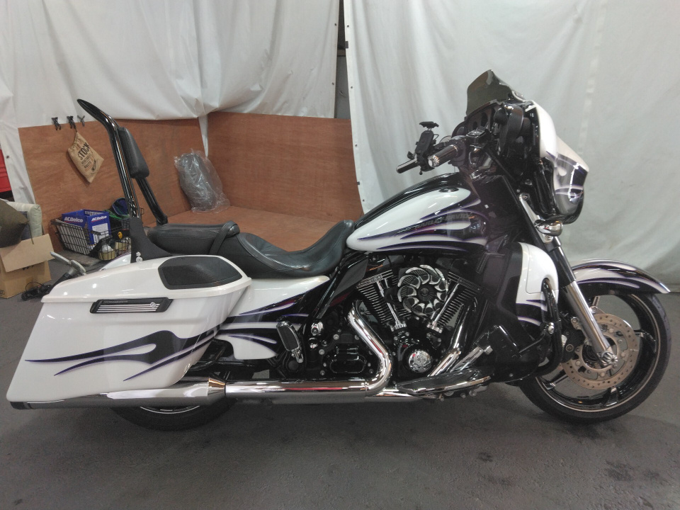 HD STREET GLIDE FLHXSE1800 2016