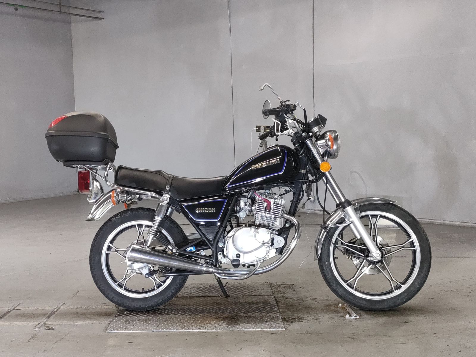 Suzuki GN125H 2018