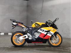 Honda CBR1000RR 2005