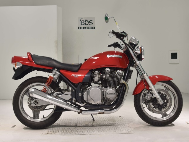 Kawasaki ZEPHYR750 2024