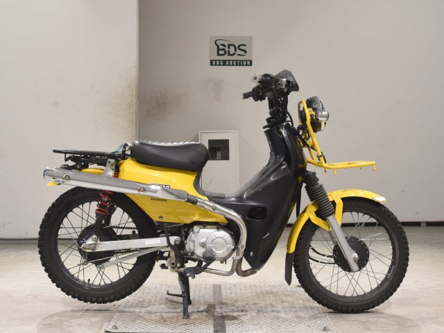 Honda CC110 CROSSCUB 2016