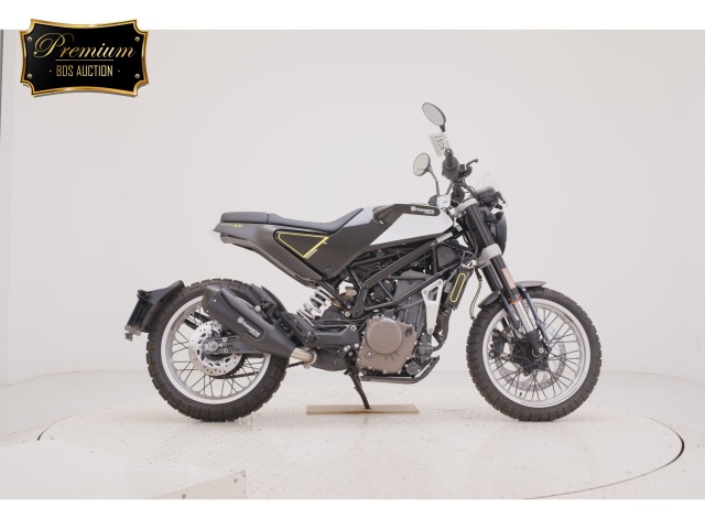 Husqvarna SVARTPILEN 401 2018