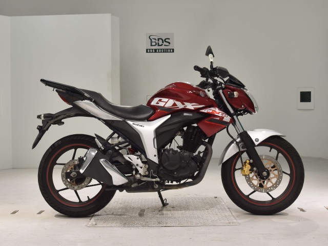 Suzuki GIXXER150