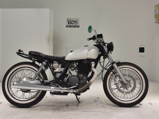 Yamaha SR400 2003