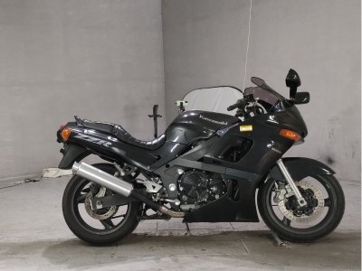 Kawasaki ZZ-R400 2005