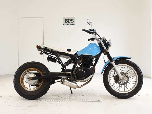 Yamaha TW225 2006