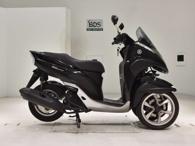 Yamaha TRICITY MW125 2015