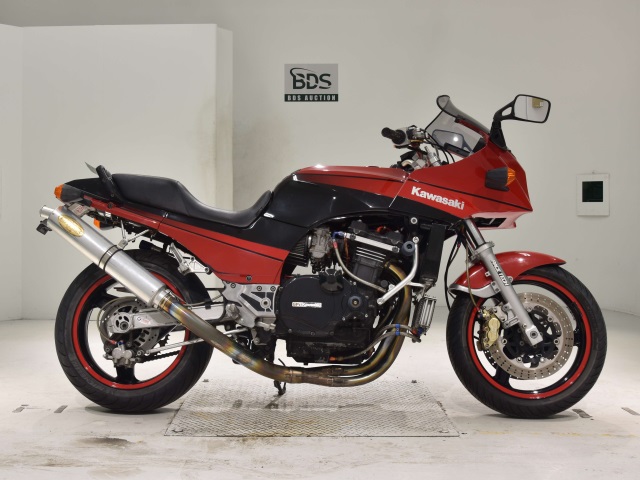 Kawasaki GPZ900R 1993