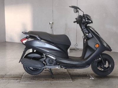 Yamaha AXIS Z 2021