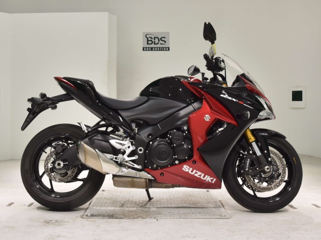 Suzuki GSX-S1000F 2016