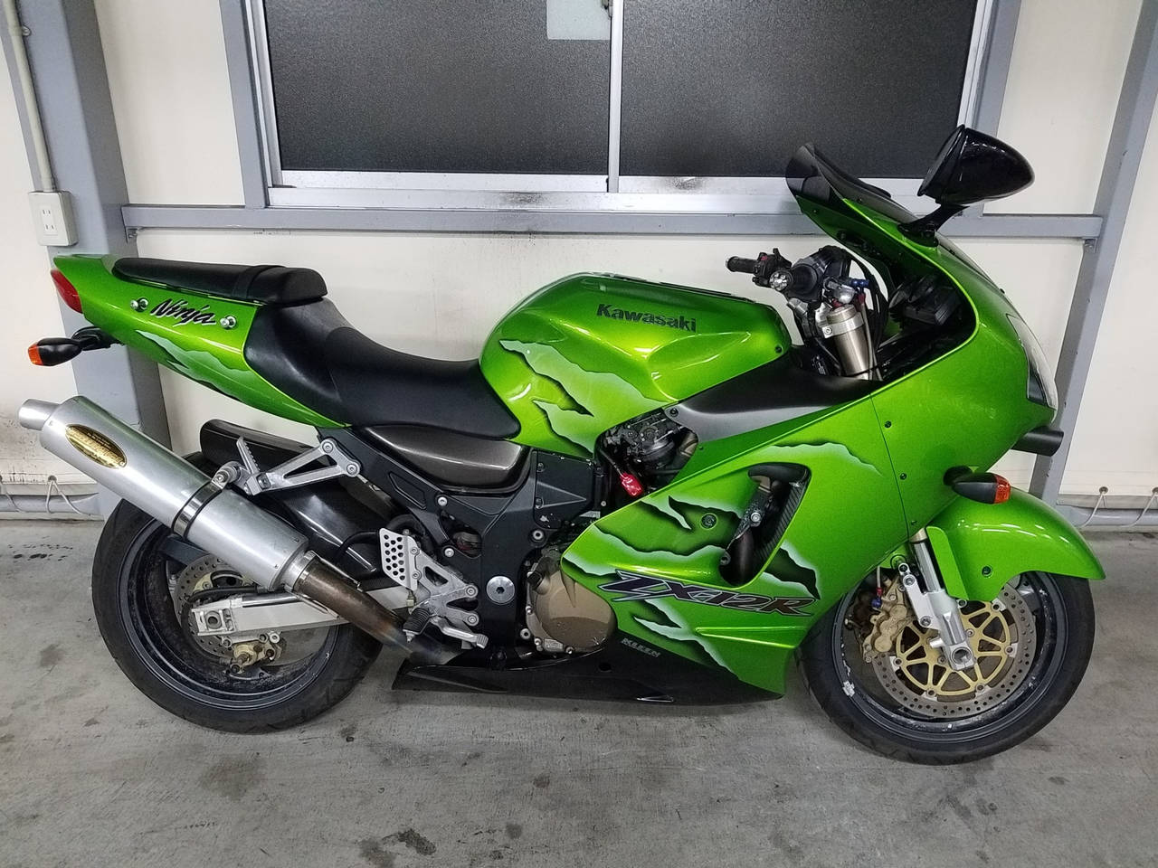 Kawasaki NINJA ZX-12R 2001