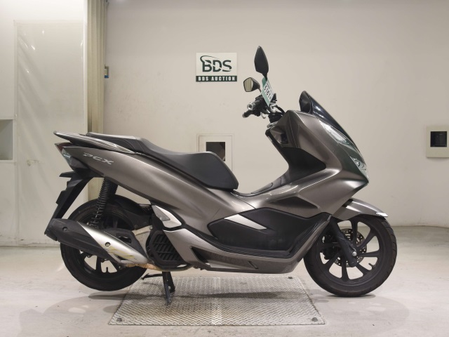 Honda PCX125-3 2018
