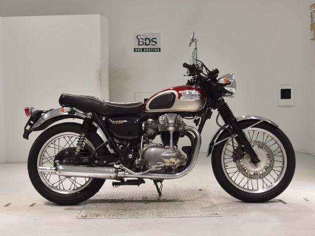 Kawasaki W650 2004