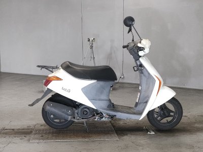Suzuki LETS5