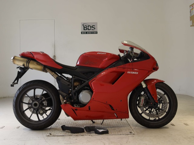 Ducati 1198 2011
