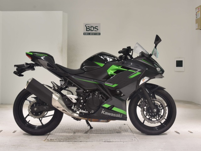 Kawasaki NINJA400 2022