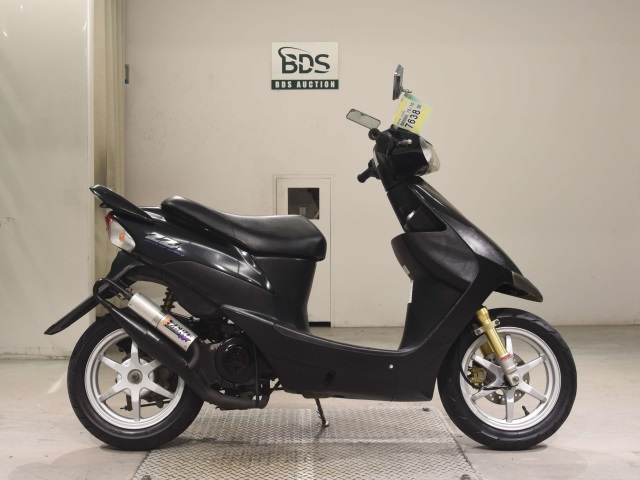 Suzuki SEPIA ZZ