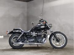 Triumph SPEEDMASTER 2011