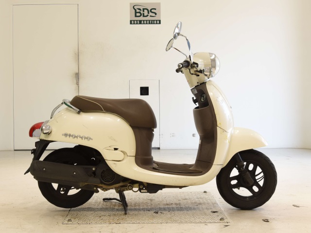 Honda GIORNO 2011