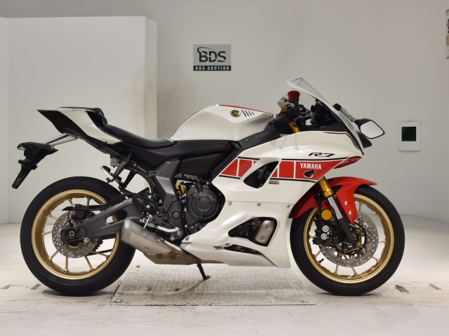 Yamaha YZF-R7-2 2022
