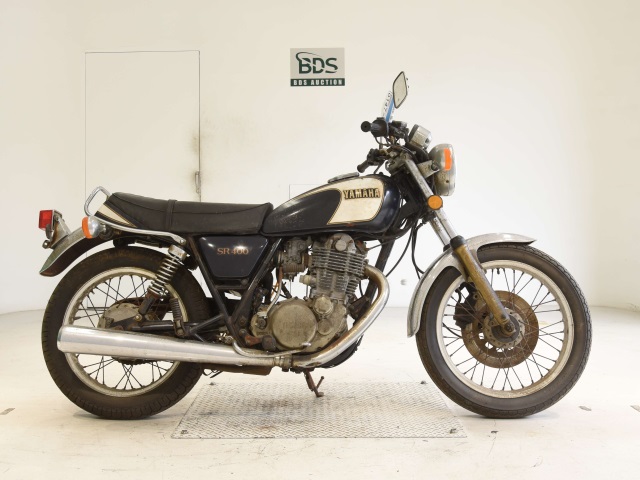Yamaha SR400 1983