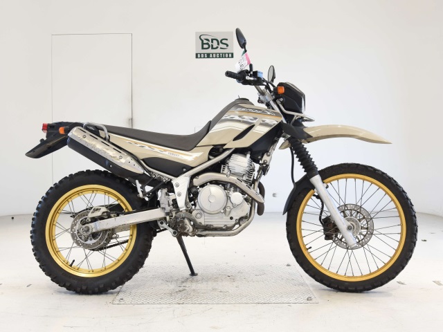 Yamaha SEROW XT250 2008