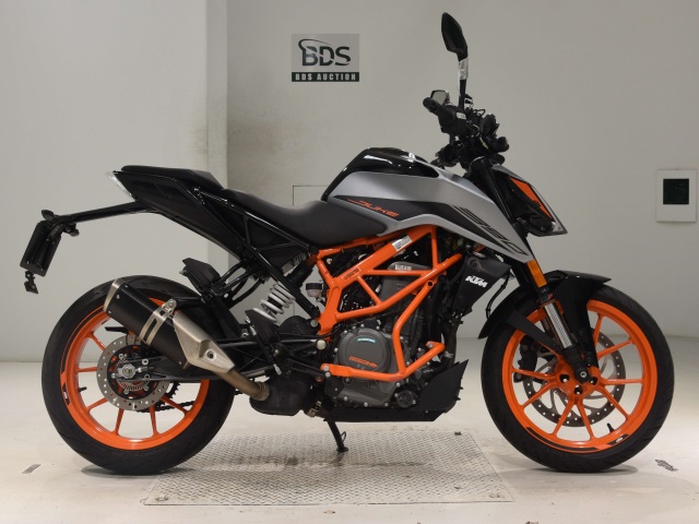 KTM 390 DUKE 2022