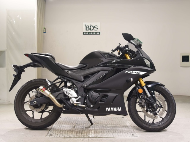 Yamaha YZF-R25A 2019