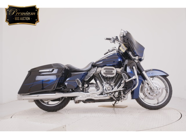 HD STREET GLIDE FLHXSE1800 2015
