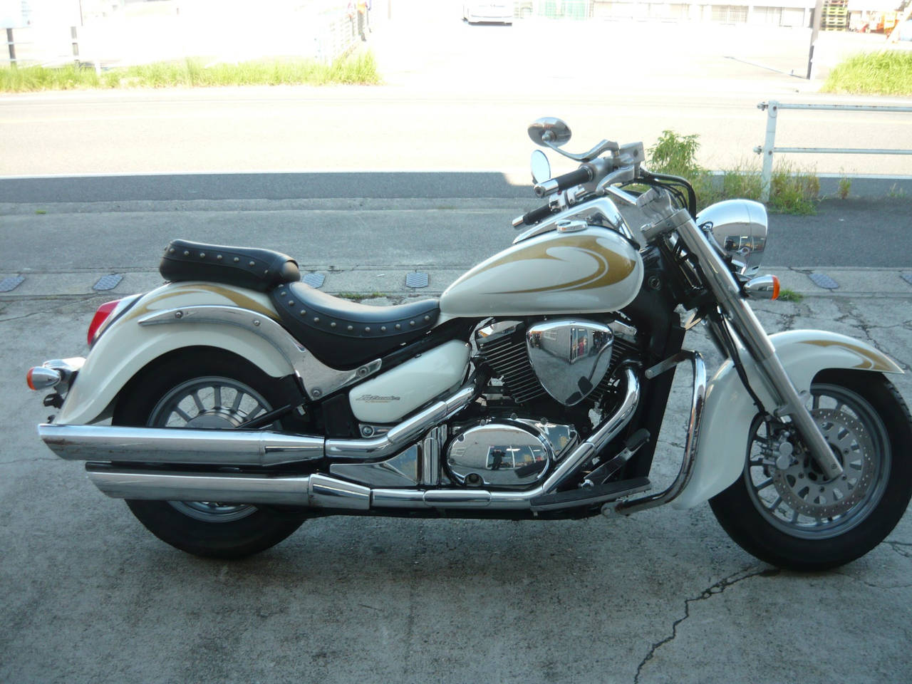 Suzuki INTRUDER 400 CLASSIC 2010