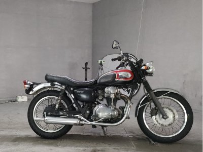 Kawasaki W400 2011