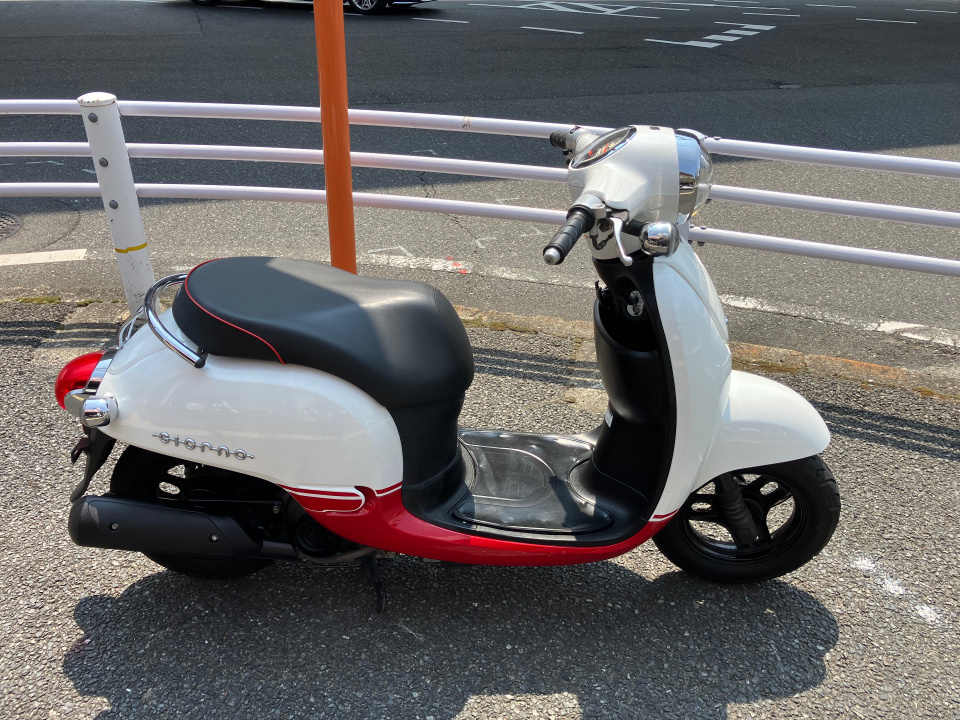 Honda GIORNO 2012
