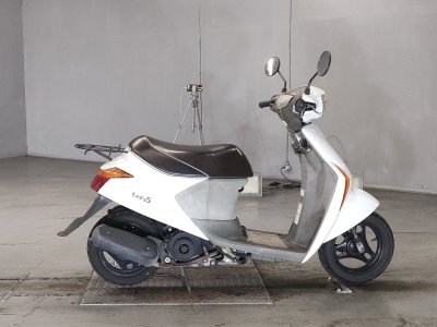 Suzuki LETS5