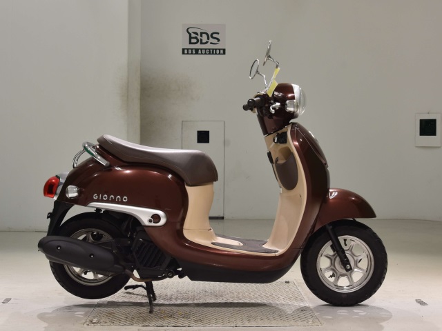 Honda GIORNO 2016