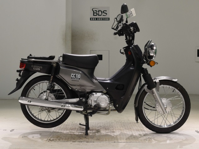 Honda CC110 CROSSCUB 2016
