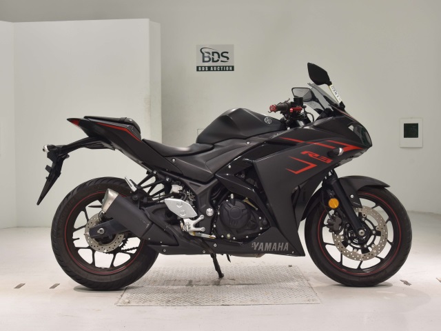Yamaha YZF-R3 2017