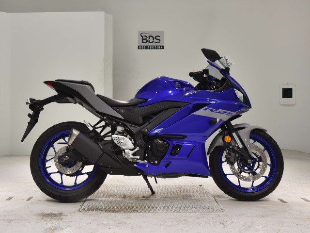 Yamaha YZF-R25 2020