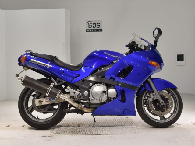 Kawasaki ZZ-R400 2003