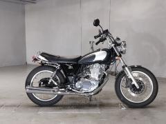 Yamaha SR400 2021