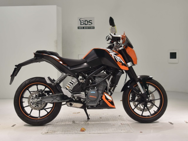 KTM 125 DUKE 2016