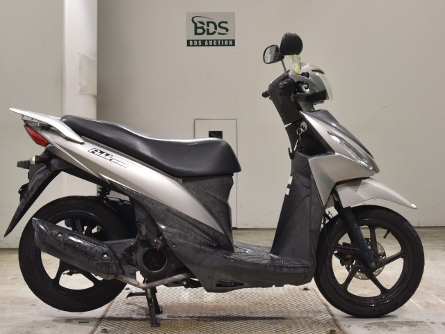 Suzuki ADDRESS V110