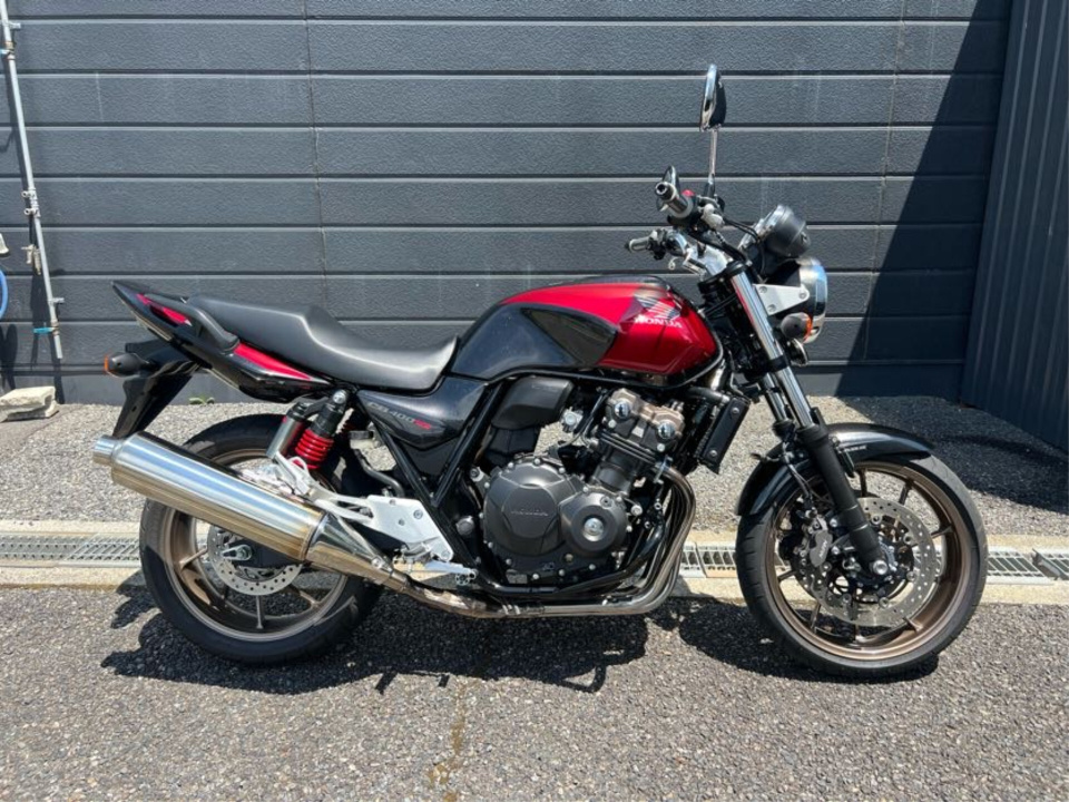 Honda CB400SFVA 2015