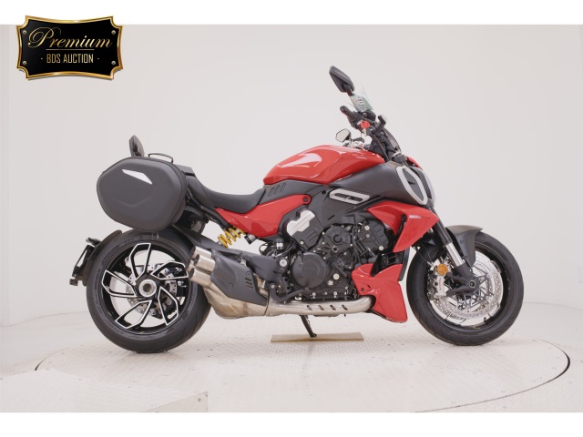 Ducati DIAVEL 2024