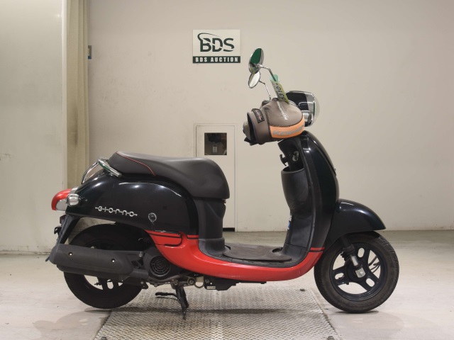 Honda GIORNO 2012