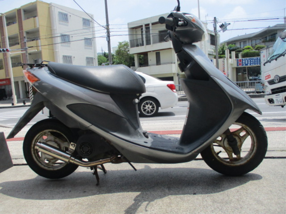 Suzuki ADDRESS V50
